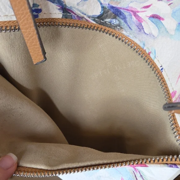 Rosetti Floral Crossbody Bag - Picture 6 of 7